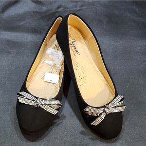 BRAND NEW LYNX RHINESTONE BOWNOT SLIP-ON BALLET FLAT